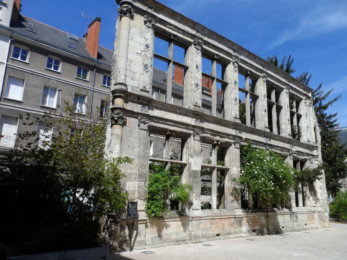 Gite De La Tour De Guise 1 图尔 外观 照片